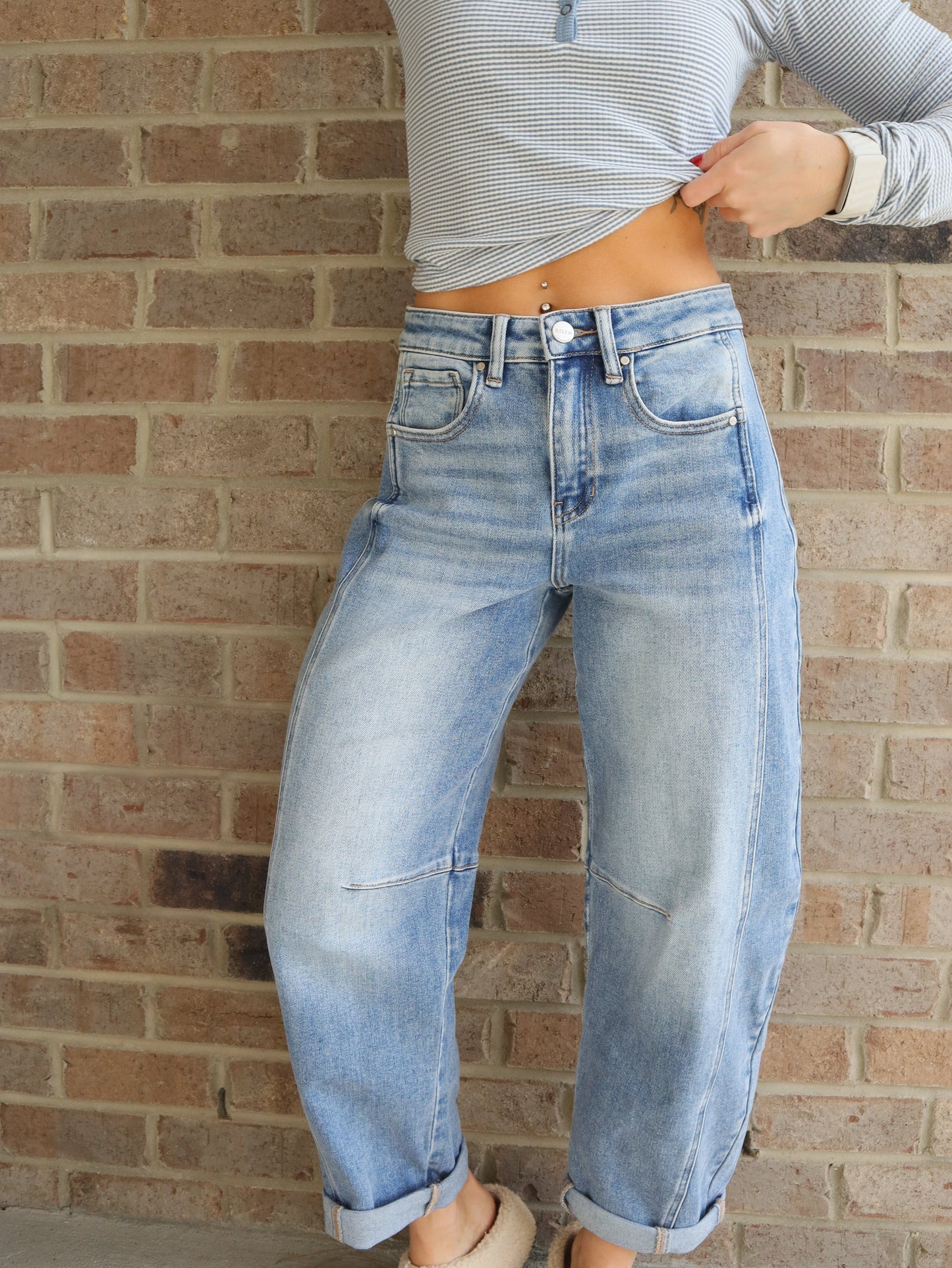 Risen Barrel Jeans